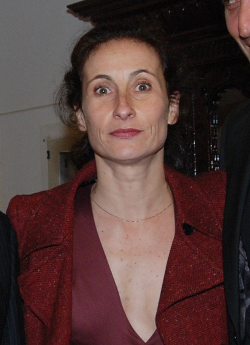 Foto: FIC VIÑA, cropped by User:Calliopejen1 · CC BY-SA 2.0 Amparo Noguera